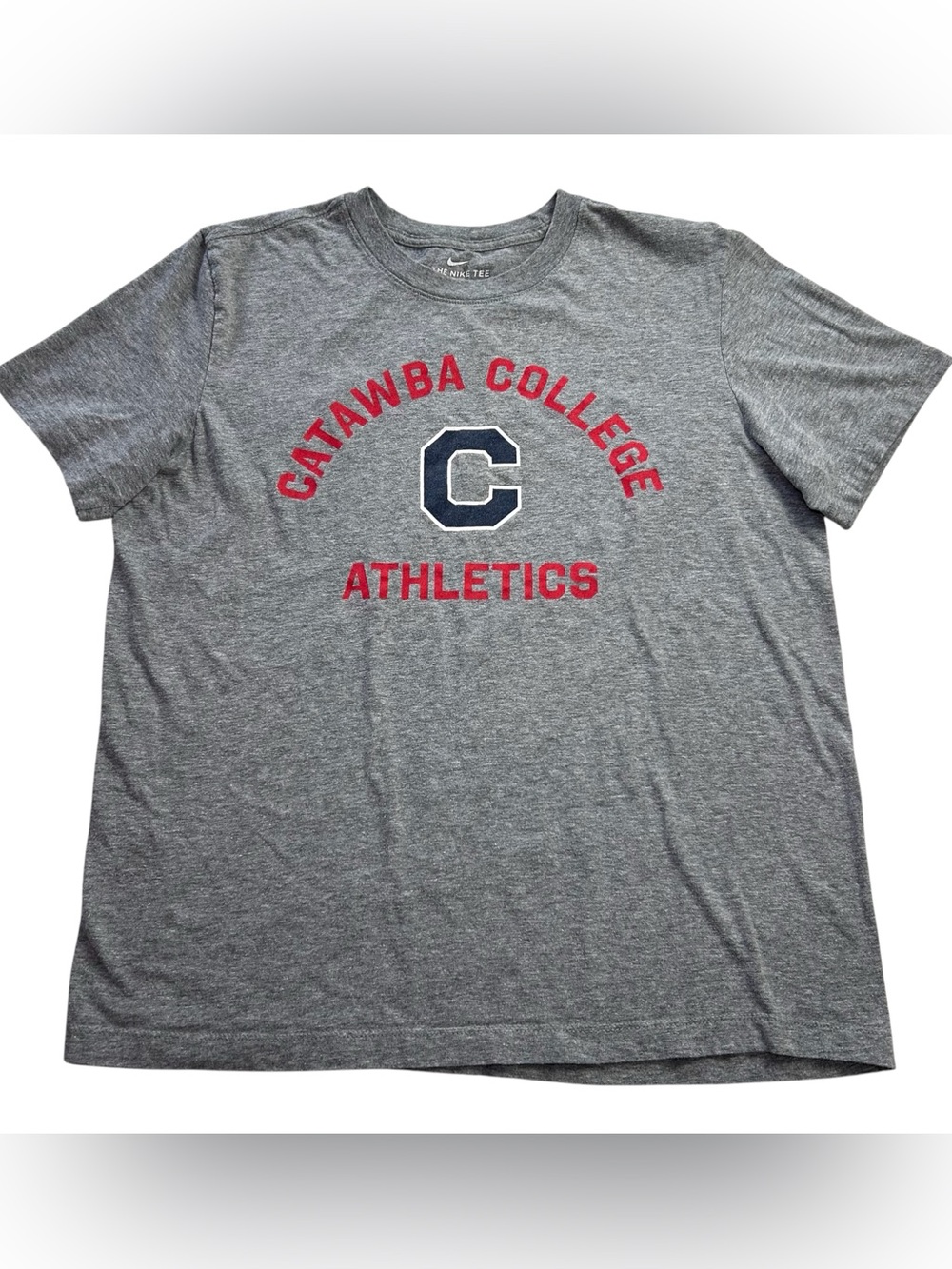 Nike Catawba College Indians Athletics Menโs Gray T-Shirt NCAA Logo size Medium